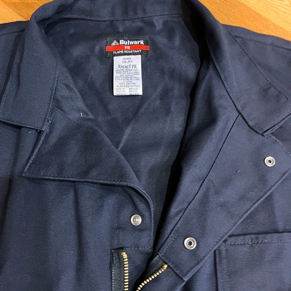 Bulwark Coveralls - Picture 8 of 9